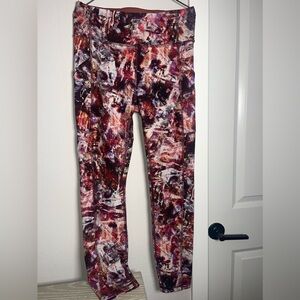 Lululemon women’s leggings Size 6